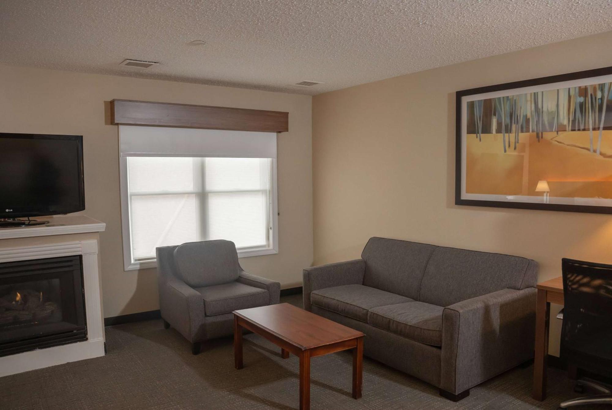 Hawthorn Suites By Wyndham Erie Kearsarge Exterior foto